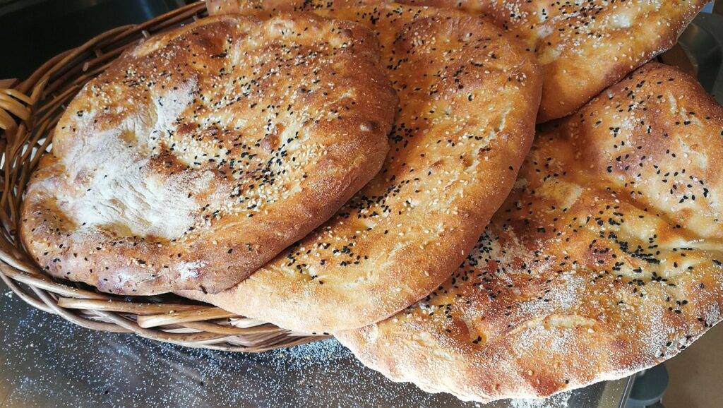 Mediterranean Food - Pita bread - allperfecthealth.com